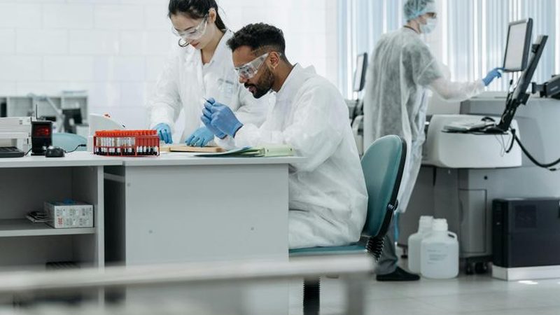 药用玻璃管注射剂瓶规格：关键因素与选型要点**